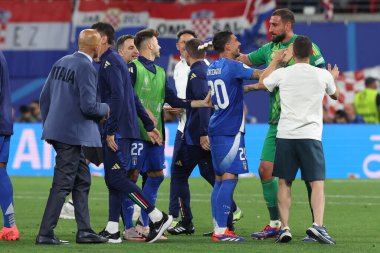 Leipzig, Almanya 24.06.2024: İtalyan Mattia Zaccagni, UEFA EURO 2024 Matchday 3, Hırvatistan ile İtalya arasında Leipzig Stadyumu 'nda oynanan B aşaması futbol karşılaşmasını kutluyor.