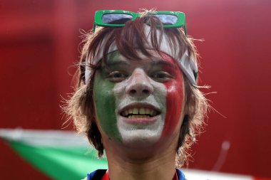 Leipzig, Almanya 24.06.2024: İtalya taraftarları, Leipzig Stadyumu 'nda Hırvatistan ile İtalya arasında oynanan UEFA EURO 2024 karşılaşması sonrasında kutlama yapıyorlar..