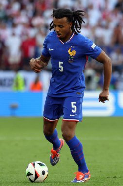 Dortmund, Almanya 25.06.2024: UEFA EURO 2024 maçında Fransız Jules Kound, Fransa ile Polonya arasındaki D aşaması futbol maçı BVB Stadion Dortmund