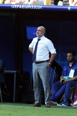 Dortmund, Almanya 25.06.2024: UEFA EURO 2024 maçında Polonya teknik direktörü Micha Probierz, Fransa ile Polonya arasındaki D aşaması futbol maçı BVB Stadion Dortmund
