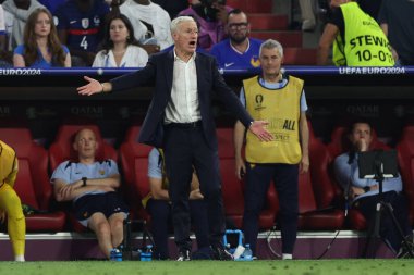 Münih, Almanya 09.07.2024: Didier Deschamps UEFA EURO 2024 yarı finalleri sırasında Fransa teknik direktörü, İspanya ile Fransa arasında Münih Futbol Federasyonu Allianz Arena maçında oynanan futbol karşılaşması