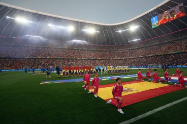 Münih, Almanya 09.07.2024: UEFA EURO 2024 yarı finalinden önce açılış töreni, İspanya ile Fransa arasında Münih 'teki Allianz Arena futbol karşılaşması