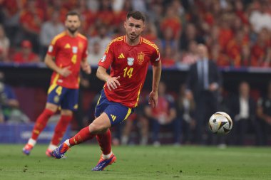 Münih, Almanya 09.07.2024: UEFA EURO 2024 yarı finalleri sırasında İspanya 'dan Aymeriç Laporte, İspanya' dan Fransa 'ya karşı Münih Futbol Federasyonu Allianz Arena
