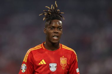 Münih, Almanya 09.07.2024: UEFA EURO 2024 yarı finalleri sırasında İspanya ile Fransa arasında oynanan Münih Futbol Federasyonu Allianz Arena maçında Nico Williams