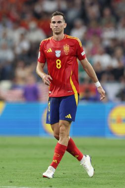 Münih, Almanya 09.07.2024: İspanya 'dan Fabian Ruiz UEFA EURO 2024 yarı finallerinde, İspanya ile Fransa arasında Münih' teki Allianz Arena maçında oynanan futbol karşılaşması