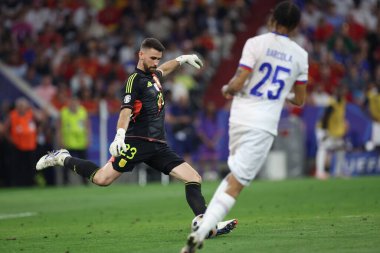 Münih, Almanya 09.07.2024: UEFA EURO 2024 yarı finalinde İspanya ile Fransa arasında Münih Futbol Federasyonu Allianz Arena maçında oynanan Unai Simon