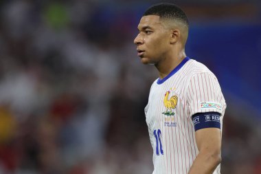 Münih, Almanya 09.07.2024: UEFA EURO 2024 yarı finallerinde Kylian Mbappe, Münih Futbol Ligi 'nde İspanya ile Fransa arasında oynanan futbol maçı