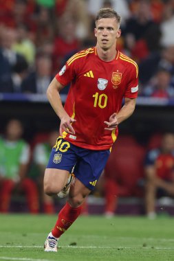 Münih, Almanya 09.07.2024: İspanya 'dan Dani Olmo UEFA EURO 2024 yarı finallerinde, İspanya ile Fransa arasında Münih Futbol Federasyonu Allianz Arena' da oynanan futbol karşılaşması