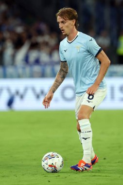Roma, İtalya 18.08.2024: İtalyan futbolcu Nicolo Rovella İtalya Futbol Şampiyonası Serie A Enilive 2024-2025 karşılaşması sırasında 18 Ağustos 2024 'te Roma' daki Stadio Olimpico 'da SS Lazio - Venezia FC karşılaşması.
