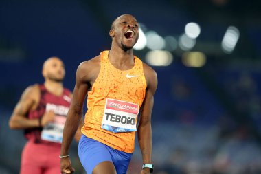 Roma, İtalya 30.08.2024: Letsile TEBOGO 100 metre erkek iç atletizm yarışmasını Altın Gala Pietro Mennea Rome 2024 - 30 Ağustos 2024 'te Roma' daki Stadio Olimpico 'da Diamond League.