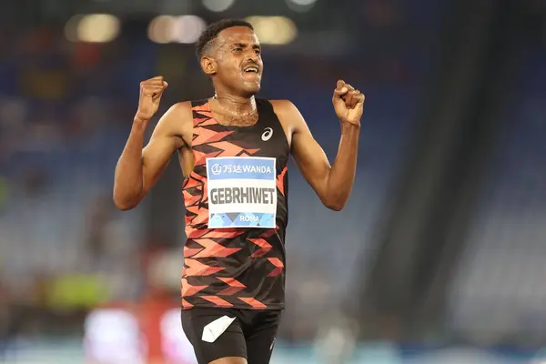 stock image Rome, Italy 30.08.2024 : GEBRHIWET Hagos win 5000M MEN during athletic competition Golden Gala Pietro Mennea Rome 2024 - Diamond League at Stadio Olimpico in Rome on August 30, 2024.