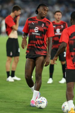 Roma, İtalya 31.08.2024: Milanlı Rafael Leao, İtalya Futbol Şampiyonası sırasında Serie A Enilive 2024-2025 karşılaşmasında SS Lazio, AC Milan 'a karşı 31 Ağustos 2024' te Roma 'da Stadio Olimpico' da oynanan karşılaşma..