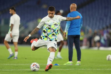 Roma, İtalya 16.09.2024: Lazio 'lu Mattia Zaccagni İtalyan futbol şampiyonası Serie A Enilive 2024-2025 maçından önceki ısınma turlarında SS Lazio Hellas Verona' ya karşı Eylül 2024 'te Roma' daki Stadio Olimpico 'da oynanacak..