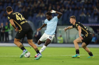 Roma, İtalya 16.09.2024: Lazio 'lu Boulaye Dia golü attı ve İtalya futbol şampiyonası Serie A Enilive 2024-2025 karşılaşmasında takımla birlikte kutlamak için Eylül 2024' de Roma 'daki Stadio Olimpico' da SS Lazio-Hellas Verona maçına çıktı..