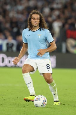 Roma, İtalya 16.09.2024: İtalyan futbolcu Matteo Guendouzi Serie A Enilive 2024-2025 karşılaşmasında SS Lazio Hellas Verona 'ya karşı Eylül 2024' te Roma 'da Stadio Olimpico' da oynanan karşılaşma.