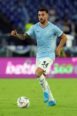 Roma, İtalya 16.09.2024: İtalyan futbolcu Mario Gila Serie A Enilive 2024-2025 karşılaşmasında SS Lazio Hellas Verona 'ya karşı Eylül 2024' te Roma 'da Stadio Olimpico' da oynanan karşılaşma.