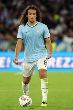 Roma, İtalya 16.09.2024: İtalyan futbolcu Matteo Guendouzi Serie A Enilive 2024-2025 karşılaşmasında SS Lazio Hellas Verona 'ya karşı Eylül 2024' te Roma 'da Stadio Olimpico' da oynanan karşılaşma.
