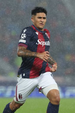 Bologna, İtalya 18.09.2024: Santiago Castro, UEFA Şampiyonlar Ligi 2024-2025, birinci gün, futbol maçı Bologna FC 1909 - Shakhtar Donetsk, Renato Dall 'Ara Stadyumu, Eylül 2024.