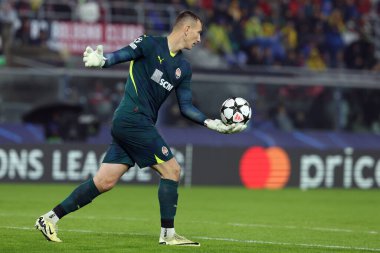 Bologna, İtalya 18.09.2024: Shakhtar Donetsk 'ten Dmytro Riznyk UEFA Şampiyonlar Ligi 2024-2025, birinci gün, futbol maçı Bologna FC 1909 - Shakhtar Donetsk, Renato Dall' Ara Stadyumu, Eylül 2024.