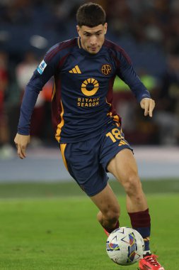 Roma, İtalya 22,09.2024: İtalya Futbol Şampiyonası sırasında Roma 'nın Matias Soule' u Serie A Enilive 2024-2025 maçında AS Romanlar Udinese Calcio 'ya karşı Roma' daki Stadio Olimpico 'da oynanacak..