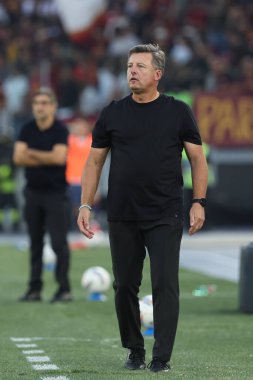 Roma, İtalya 22,09.2024: Kosta Runjaic teknik direktörü Udinese İtalya Futbol Şampiyonası 'nda Serie A Enilive 2024-2025 AS Romanlar Udinese Calcio' ya karşı Roma 'daki Stadio Olimpico' da oynanan karşılaşmada.