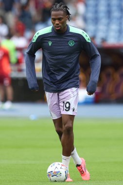 Roma, İtalya 22,09.2024: İtalya Futbol Şampiyonası sırasında Udinese 'li Kingsley Ehizibue Serie A Enilive 2024-2025 Roma-Udinese Calcio maçında Roma' daki Stadio Olimpico 'da AS Roma - Udinese Calcio karşılaşması.