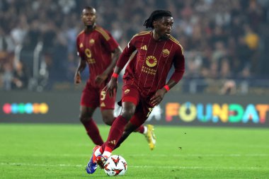 Roma, İtalya 26.9.2024: UEFA Avrupa Ligi 2024-2025 gününde Roman Manu Kone, Roma 'daki Olimpiyat Stadyumu' nda AS Romanlar ve Athletic Club Bilbao arasındaki futbol karşılaşması.