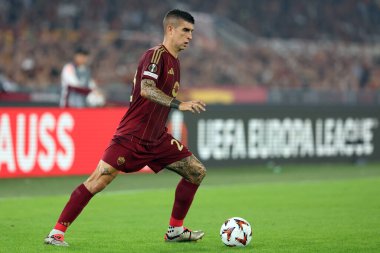 Roma, İtalya 26.9.2024: UEFA Avrupa Ligi 2024-2025 birinci gününde Roma 'dan Gianluca Mancini, Roma' daki Olimpiyat Stadyumu 'nda AS Roman ve Athletic Club Bilbao arasındaki futbol karşılaşması.