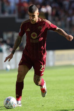 Roma, İtalya 29.09.2024: İtalyan futbol şampiyonluğu sırasında Roma 'dan Gianluca Mancini Serie A Enilive 2024-2025 maçında AS Roman-Venezia FC ile 29 Eylül 2024' de Roma 'daki Stadio Olimpico' da karşılaştı..