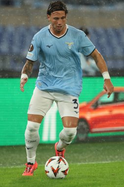 Roma, İtalya 03.10.2024: Lazio 'lu Luca Pellegrini Uefa Avrupa Ligi 2024-2025, 2. gün, SS Lazio ve Ogc Nice arasında Roma Olimpiyat Stadyumu' nda oynanan futbol karşılaşması.