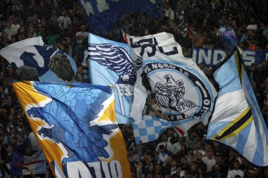 Roma, İtalya 03.10.2024: Lazio taraftarları Uefa Avrupa Ligi 2024-2025, 2. gün, SS Lazio ile Ogc Nice arasındaki futbol karşılaşması Roma Olimpiyat Stadyumu 'nda gerçekleşti..