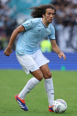 Roma, İtalya 6.10.2024: Lazio 'lu Matteo Guendouzi İtalyan futbol şampiyonluğu sırasında Serie A Enilive 2024-2025 karşılaşmasında SS Lazio Empoli FC' ye karşı 6 Ekim 2024 'te Roma' daki Stadio Olimpico 'da oynanacak..