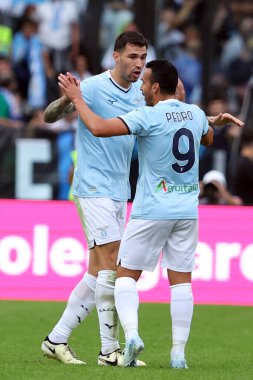 Roma, İtalya 6.10.2024: Lazio 'lu Pedro 6 Ekim 2024' te Roma 'daki Stadio Olimpico' da oynanan SS Lazio - Empoli FC karşılaşmasında golü attı ve İtalya 'nın futbol şampiyonası Serie A Enilive 2024-2025 ile kutladı..