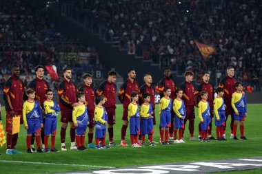 Roma, İtalya 24.10.2024: Roma Uefa Avrupa Ligi 2024-2025, 3. gün, Roma 'daki Olimpiyat Stadyumu' nda AS Romanlar ve Dinamo Kiev arasındaki futbol karşılaşması sırasında.
