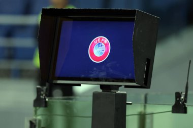 Roma, İtalya 24.10.2024: Uefa Avrupa Ligi 2024-2025, 3. gün, Roma 'daki Olimpiyat Stadyumu' nda AS Roman ve Dinamo Kiev arasında oynanan futbol karşılaşması sırasında İzleyici Var.