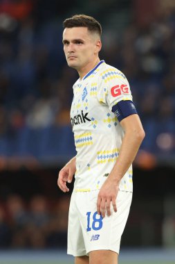 Roma, İtalya 24.10.2024: Dinamo Kievski 'den Oleksandr Andriyevskiy Uefa Avrupa Ligi 2024-2025, 3. gün, AS Roman Dinamo Kiev' e karşı Roma Olimpiyat Stadyumu 'nda oynanan futbol karşılaşması.