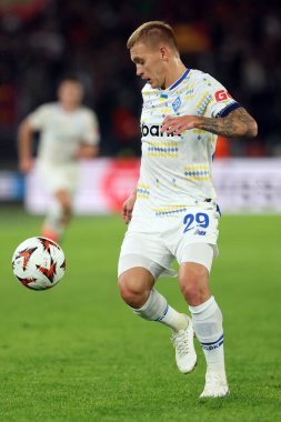 Roma, İtalya 24.10.2024: Dinamo Kiev 'den Vitalii Buialskii Uefa Avrupa Ligi 2024-2025, 3. gün, AS Roma ve Dinamo Kiev arasında Roma Olimpiyat Stadyumu' nda oynanan futbol karşılaşmasında.