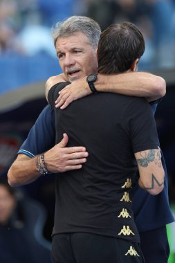 Roma, İtalya 27.10.10.2024: Marco Baroni teknik direktörü Lazio, İtalya futbol şampiyonası Serie A Enilive 2024-2025 karşılaşmasında Alberto Gilardino teknik direktörü Genoa 'yı karşıladı..