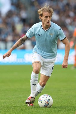 Roma, İtalya 27.10.2024: İtalyan futbolu şampiyonluğu sırasındaki Nicolo Rovella Serie A Enilive 2024-2025 karşılaşması sırasında 27 Ekim 2024 'te Roma' daki Stadio Olimpico 'da SS Lazio ile Genoa FC karşılaşması.
