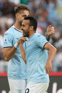 Roma, İtalya 27.10.2024: Lazio 'lu Pedro 27 Ekim 2024' te Roma 'daki Stadio Olimpico' da oynanan SS Lazio-Genoa FC karşılaşmasında golü attı ve İtalya Futbol Şampiyonası Serie A Enilive 2024-2025 maçında takımla birlikte kutladı..
