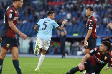 Roma, İtalya 27.10.2024: Lazio 'lu Matias Vecino, İtalya futbol şampiyonası Serie A Enilive 2024-2025 karşılaşmasında golü attı ve 27 Ekim 2024' te Roma 'daki Stadio Olimpico' da SS Lazio 'ya karşı Cenova FC karşılaşmasını takımla birlikte kutladı..