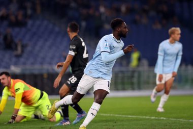 Roma, İtalya 4.11.2024: Lazio 'dan Boulaye Dia gol attı ve İtalya futbol şampiyonası Serie A Enilive 2024-2025 karşılaşmasında takımla birlikte kutlama yaptı: SS Lazio - Cagliari Calcio maçı 4 Kasım 2024' te Roma 'da Stadio Olimpico' da yapıldı..