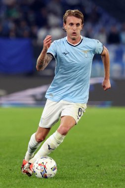Roma, İtalya 4.11.2024: İtalyan futbolcu Nicolo Rovella İtalya Futbol Şampiyonası sırasında Serie A Enilive 2024-2025 karşılaşmasında SS Lazio, Cagliari Calcio 'ya karşı 4 Kasım 2024' te Roma 'da Stadio Olimpico' da oynanan karşılaşma..