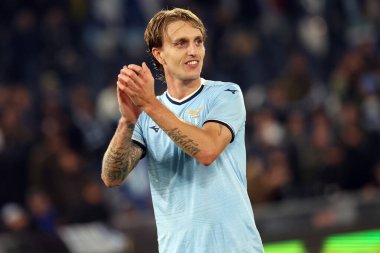 Roma, İtalya 4.11.2024: Lazio 'lu Nicolo Rovella İtalyan futbol şampiyonası Serie A Enilive 2024-2025 karşılaşmasında zaferi kutladı..