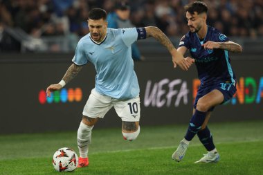 Roma, İtalya 07.11.2024: Lazio 'dan Mattia Zaccagni, Uefa Avrupa Ligi 2024-2025, 4. gün, Uefa Avrupa Ligi' nden fabio Vieira, 7 Kasım 2024 'de Roma' daki Olimpiyat Stadyumu 'nda SS Lazio Fc Porto' ya karşı oynanan futbol karşılaşması..