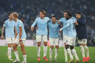 Roma, İtalya 07.11.2024: Lazio oyuncuları 7 Kasım 2024 'te Roma' daki Olimpiyat Stadyumu 'nda SS Lazio ile Fc Porto arasında oynanan 4..
