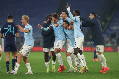 Roma, İtalya 07.11.2024: Lazio oyuncuları 7 Kasım 2024 'te Roma' daki Olimpiyat Stadyumu 'nda SS Lazio ile Fc Porto arasında oynanan 4..