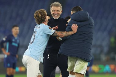 Roma, İtalya 07.11.2024: Marco Baroni teknik direktörü Lazio, Uefa Avrupa Ligi 2024-2025, 4. gün, SS Lazio ile Fc Porto arasındaki futbol karşılaşmasını 7 Kasım 2024 'te Roma Olimpiyat Stadyumu' nda kutladı..