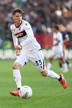 Roma, İtalya 10.11.2024: İtalyan futbol şampiyonu Juan Miranda Serie A Enilive 2024-2025 maçları sırasında Roma 'daki Stadio Olimpico' da AS Roma - Bologna FC 1909.