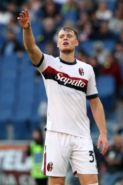Roma, İtalya 10.11.2024: İtalya Futbol Şampiyonası sırasında Bologna 'dan Sam Beukema Serie A Enilive 2024-2025 maçında AS Romanlar Bologna FC 1909 Roma' daki Stadio Olimpico 'da karşılaşacak..